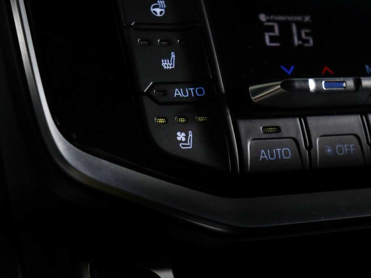 Toyota Land Cruiser, 2022 Фото №27