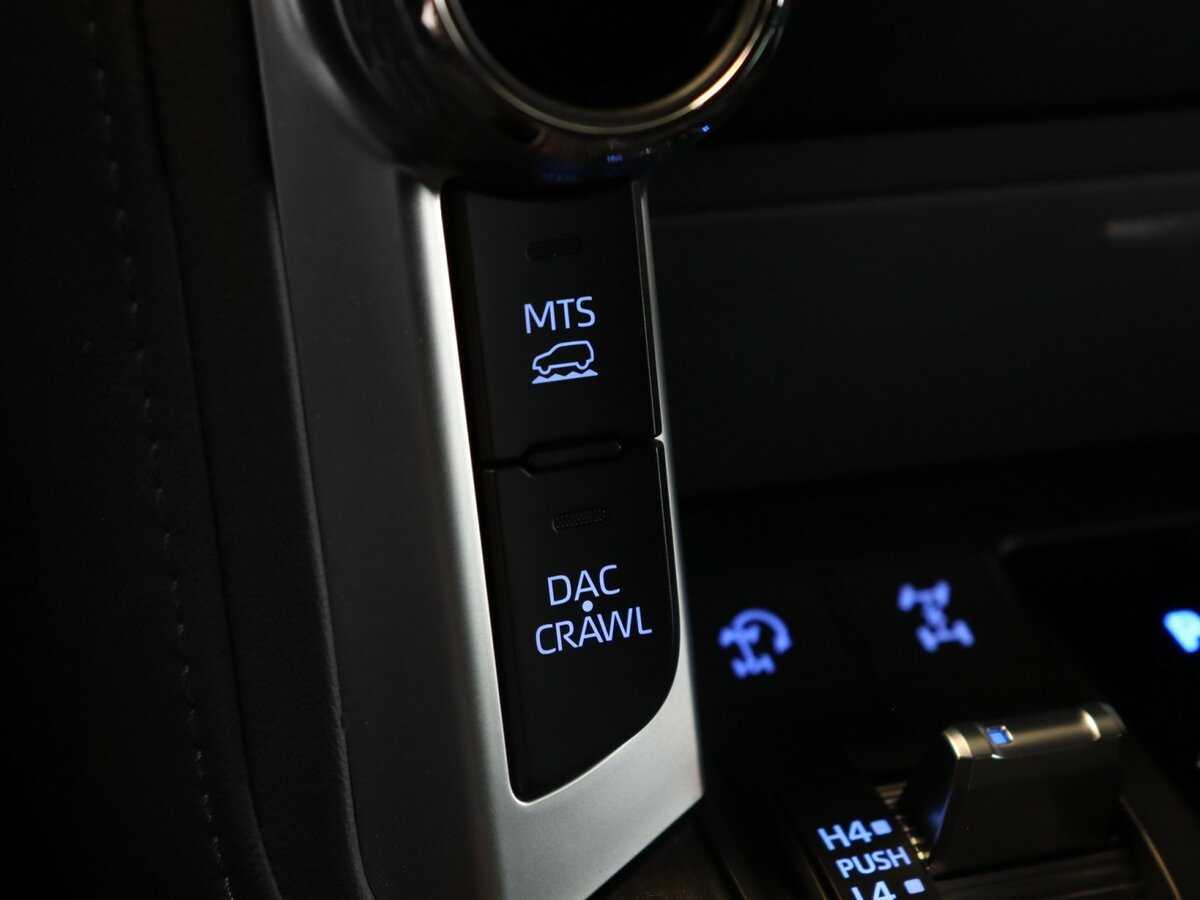 Toyota Land Cruiser, 2021 Фото №25