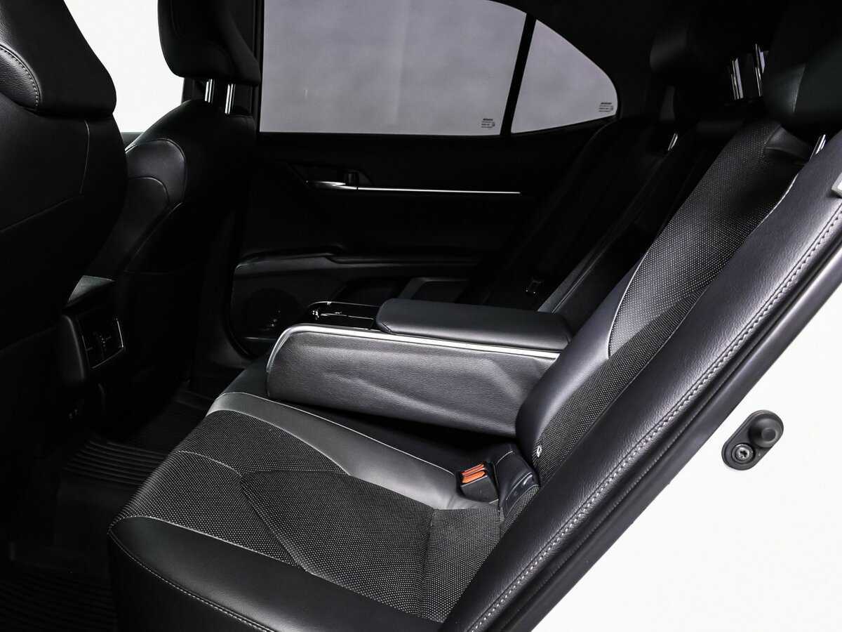 Toyota Camry, 2021 Фото №13