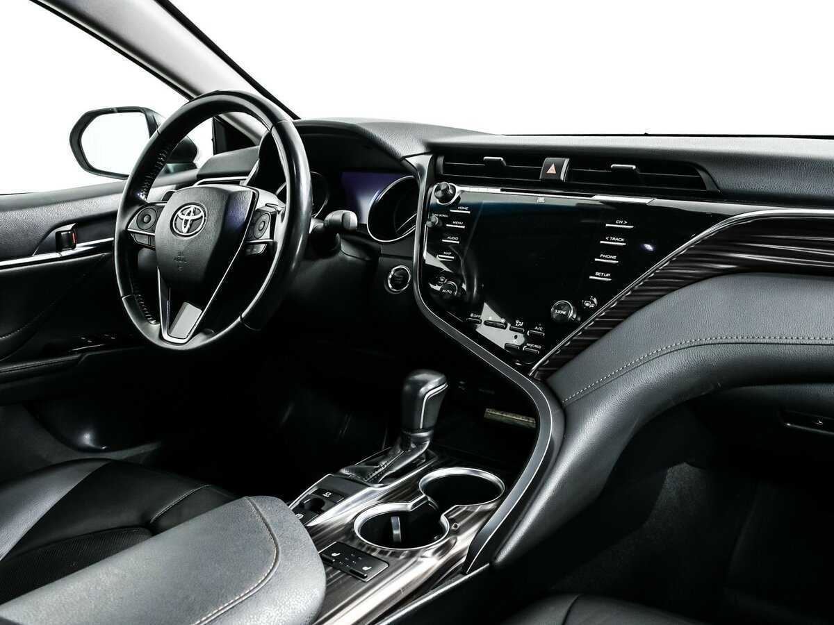 Toyota Camry, 2018 Фото №9