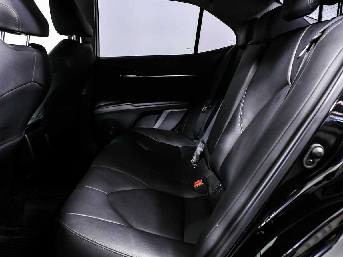 Toyota Camry, 2022 Фото №13
