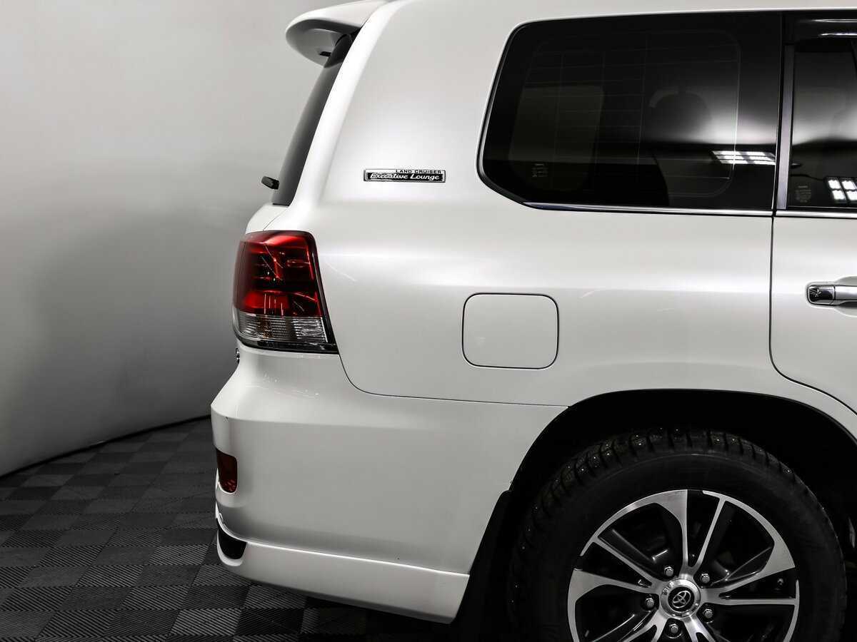 Toyota Land Cruiser, 2020 Фото №17