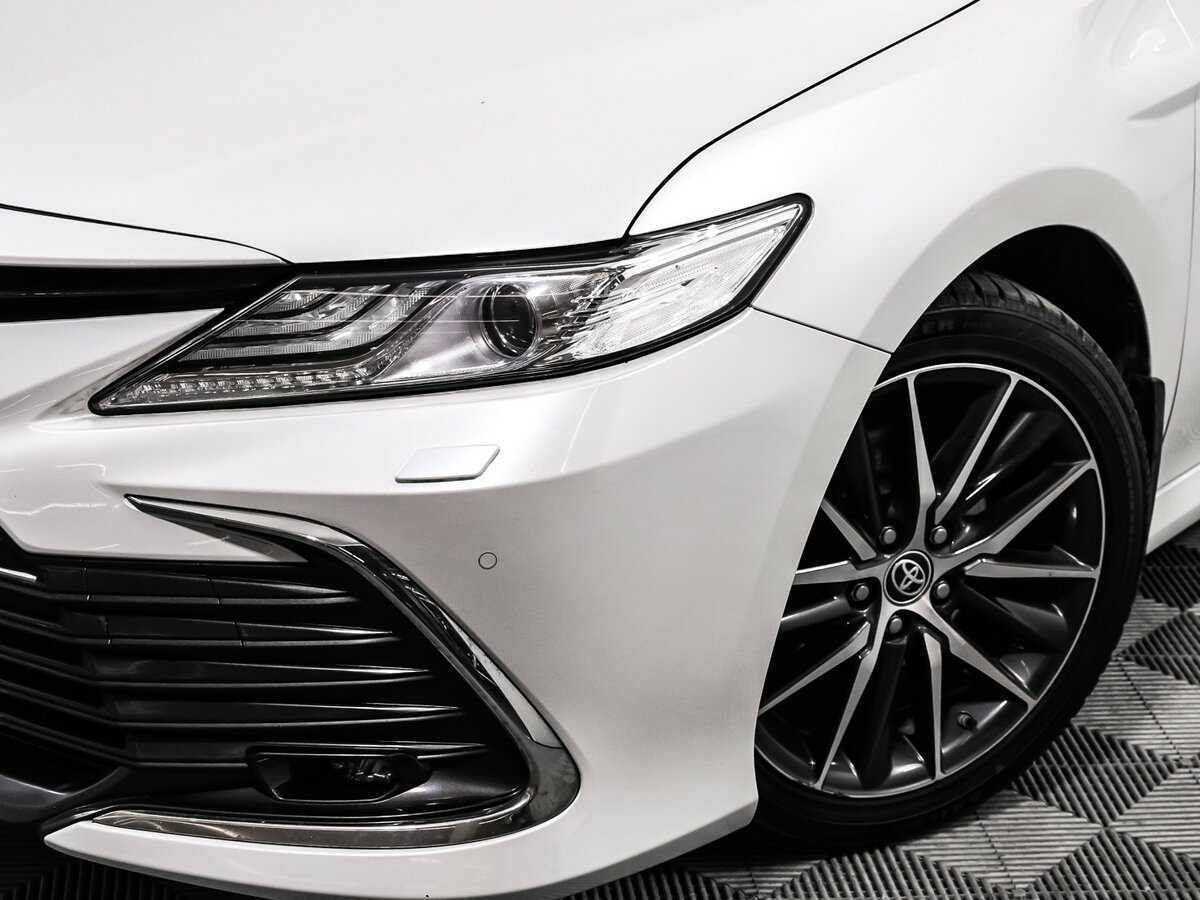 Toyota Camry, 2021 Фото №15