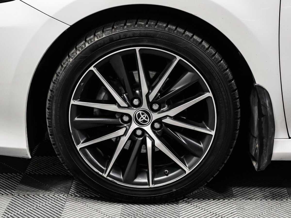 Toyota Camry, 2021 Фото №18