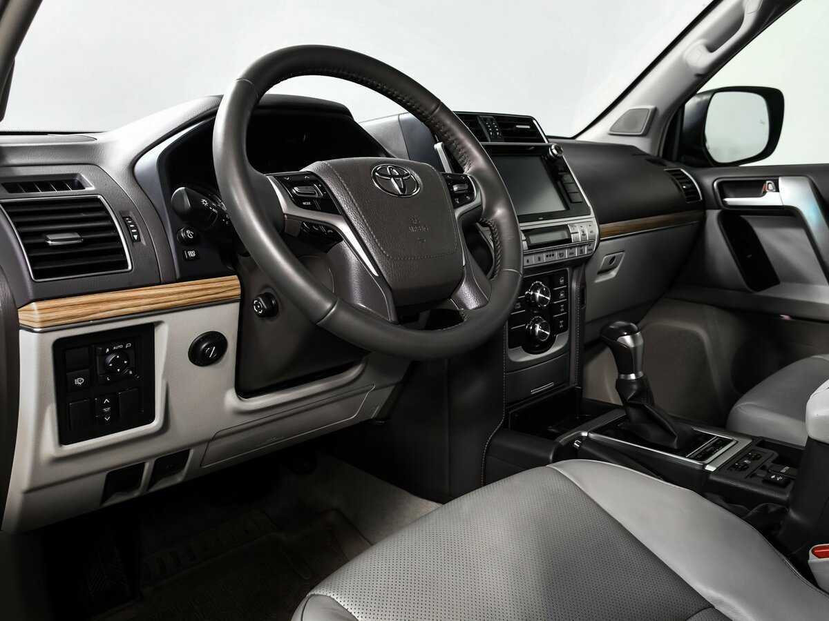 Toyota Land Cruiser Prado, 2018 Фото №12