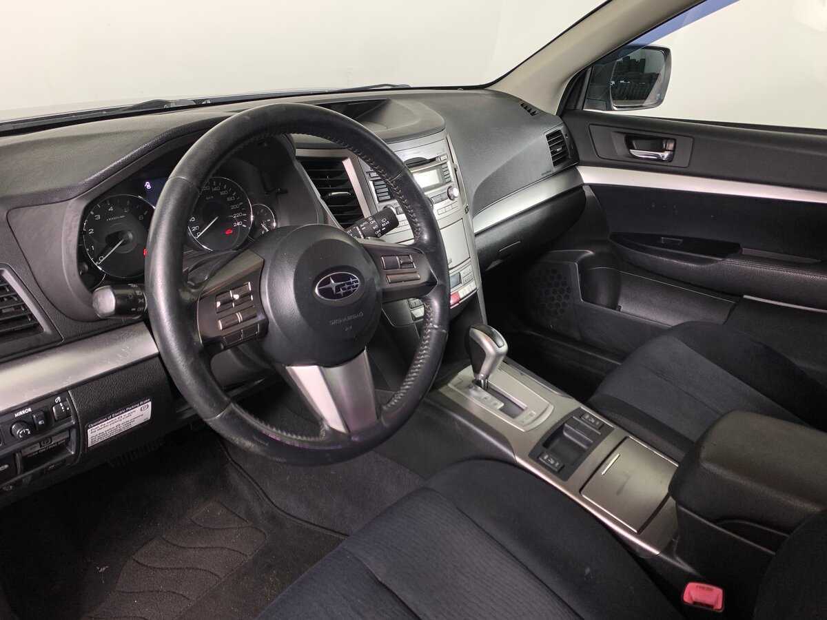 Subaru Outback, 2010 Фото №11