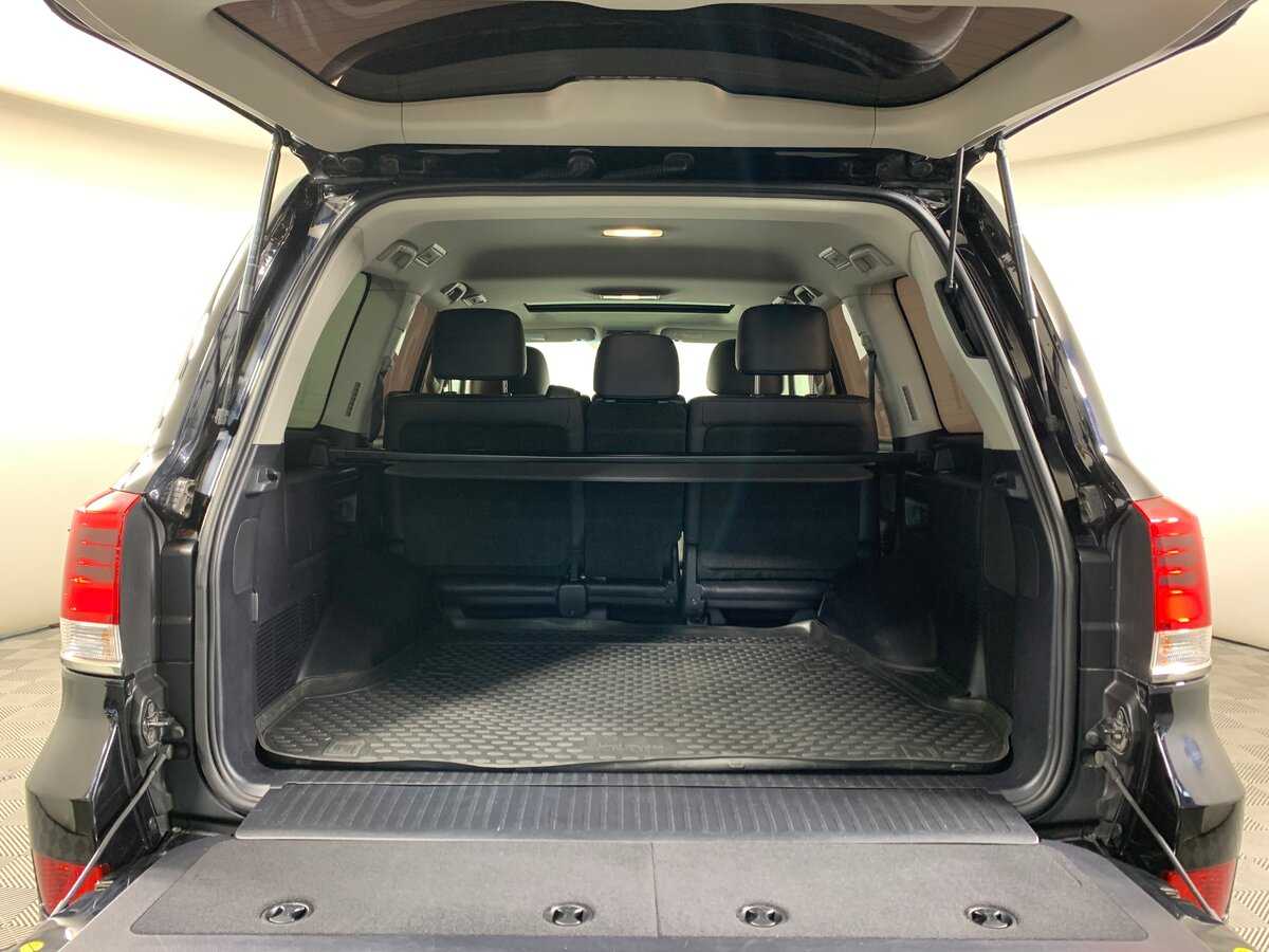 Toyota Land Cruiser, 2018 Фото №21