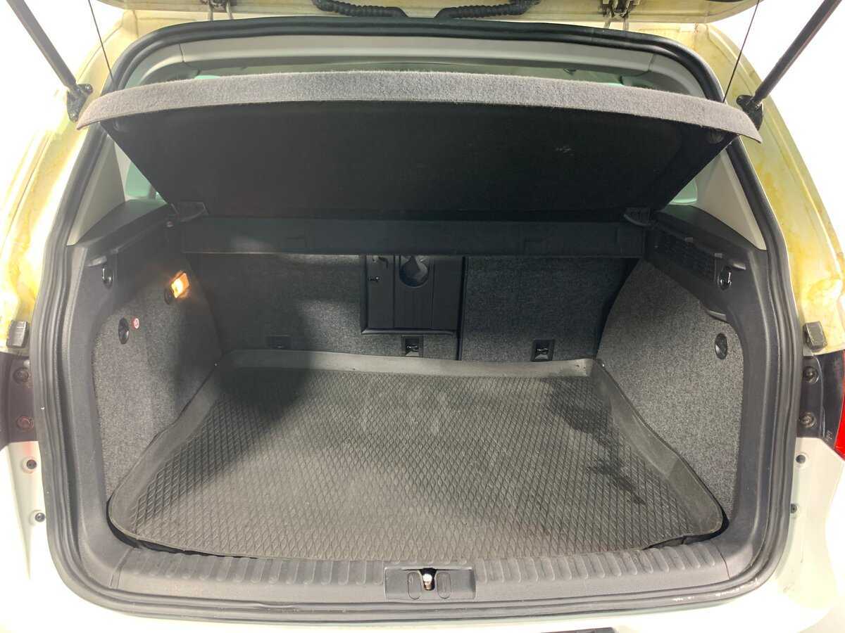 Volkswagen Tiguan, 2010 Фото №20