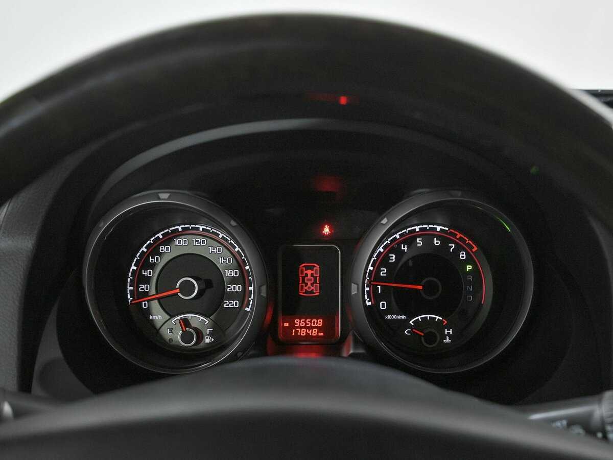 Mitsubishi Pajero, 2019 Фото №7