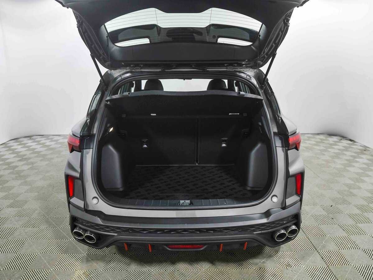 Geely Coolray, 2023 Фото №17