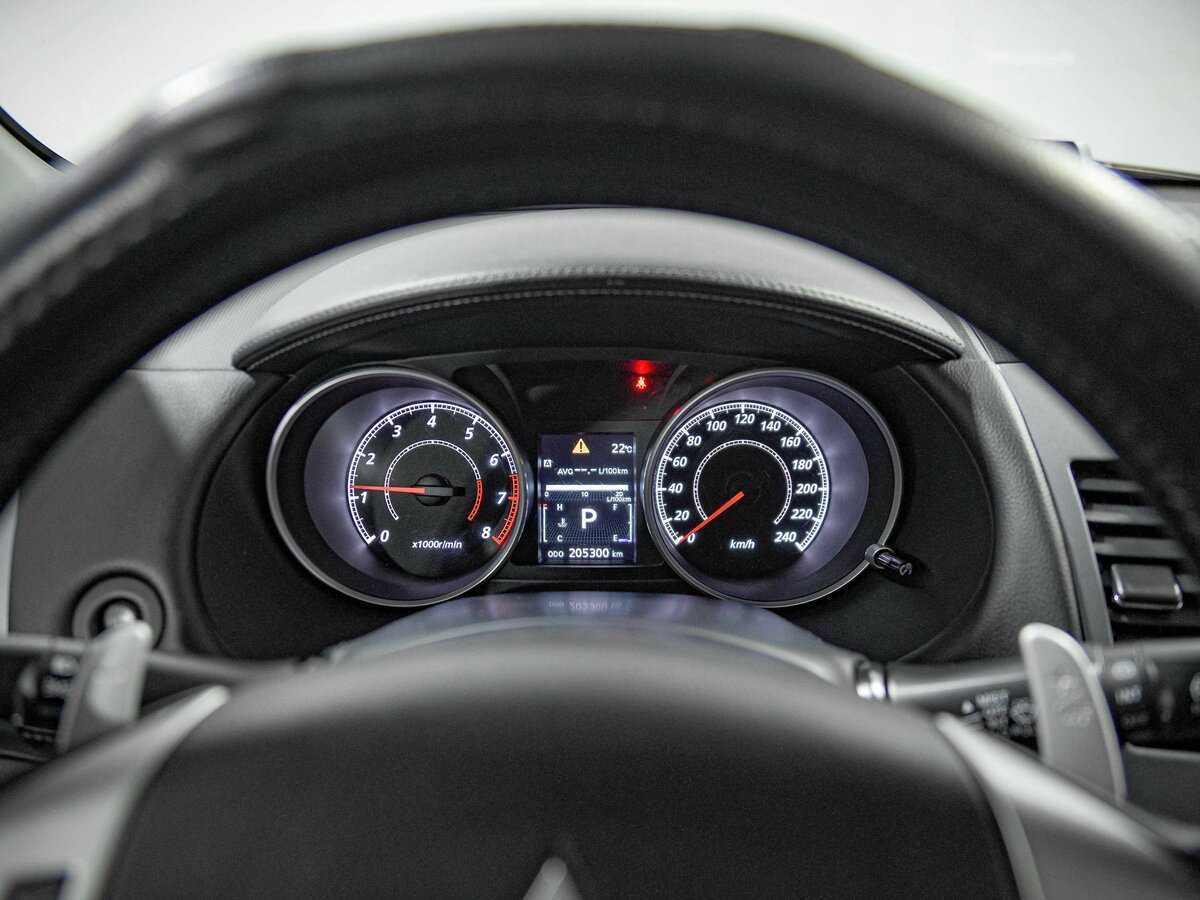 Mitsubishi Outlander, 2010 Фото №7