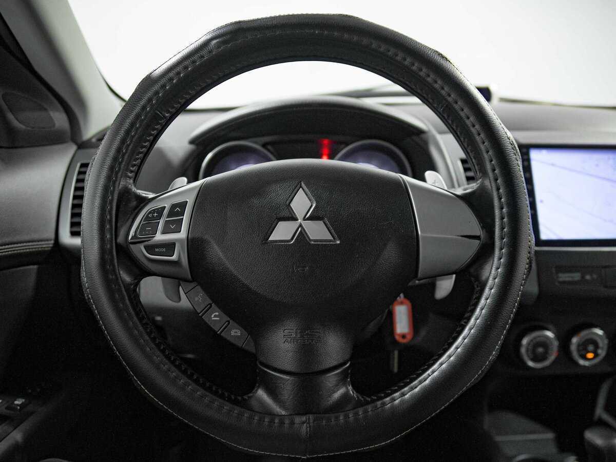 Mitsubishi Outlander, 2010 Фото №9