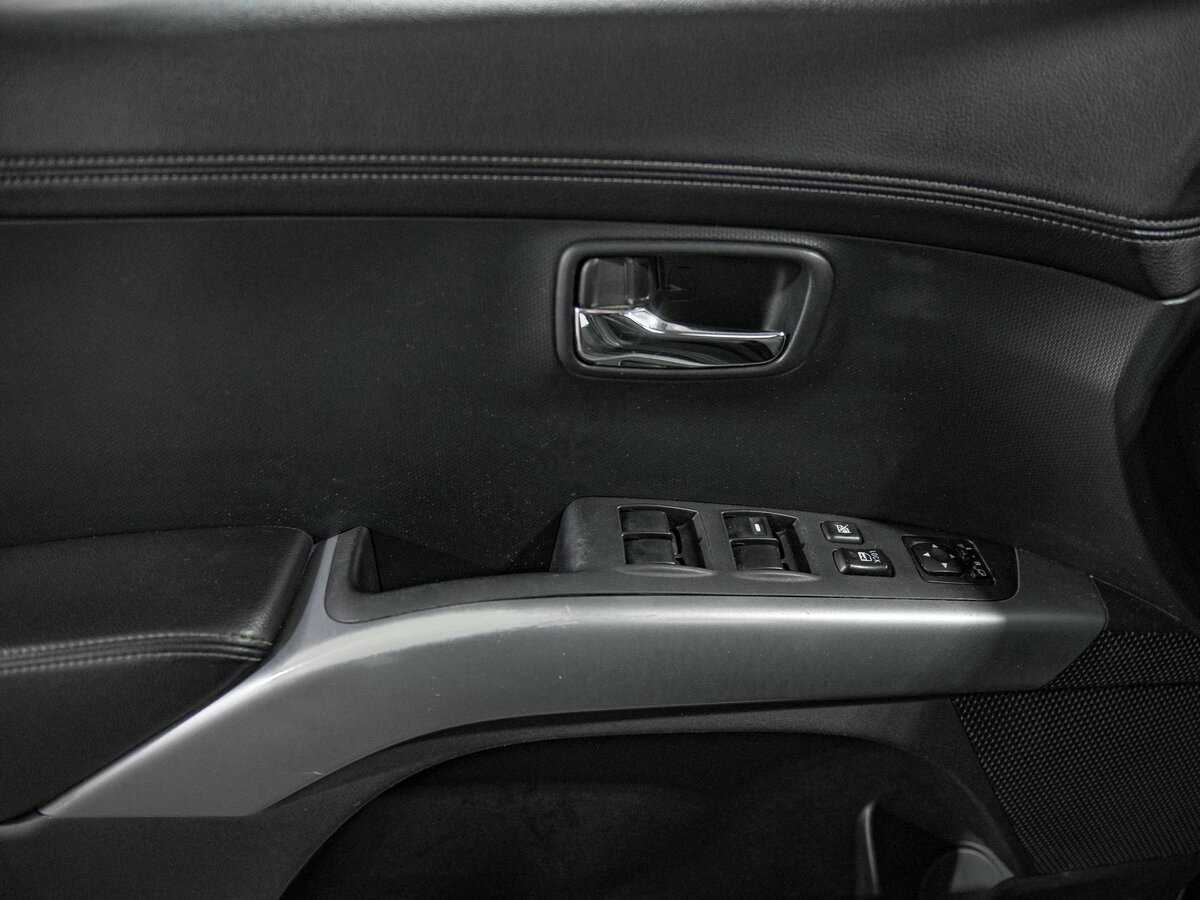 Mitsubishi Outlander, 2010 Фото №13