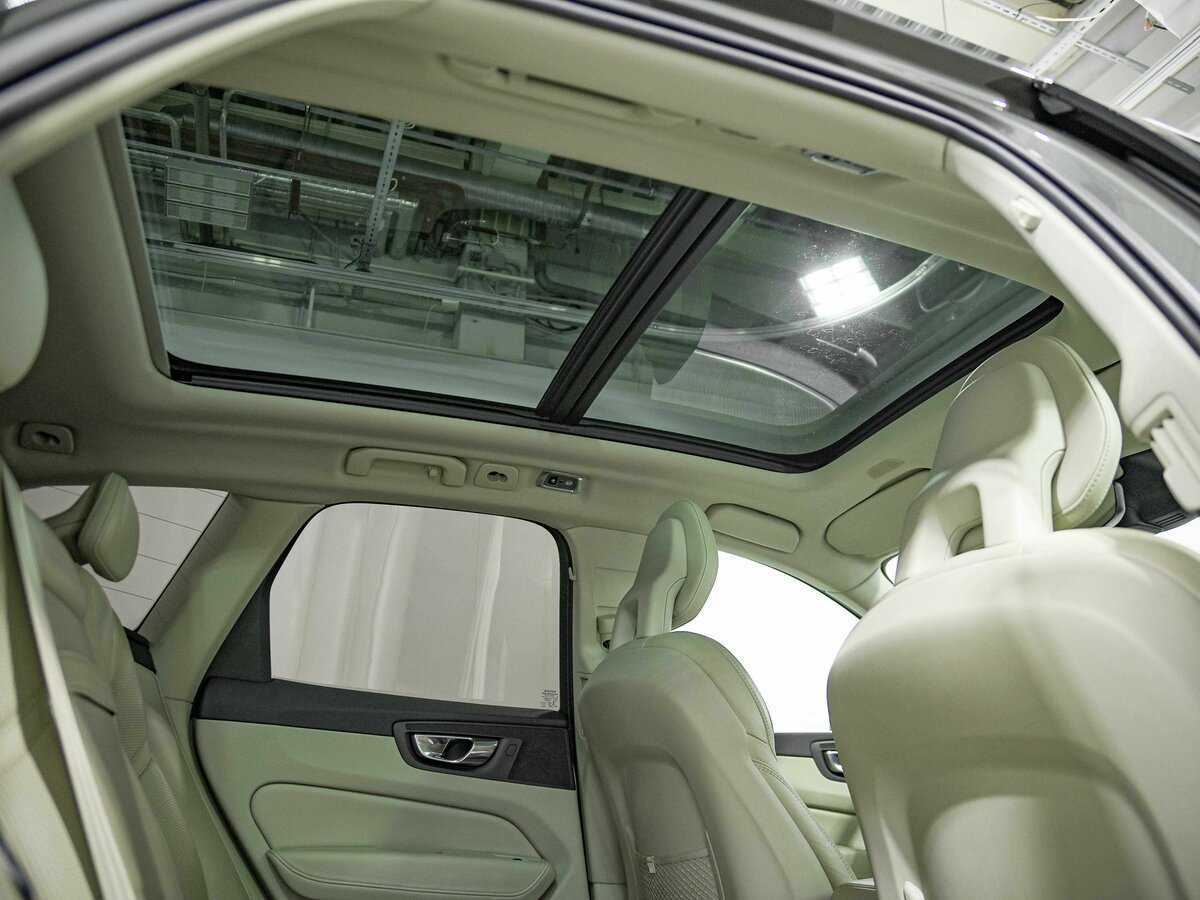 Volvo XC60, 2017 Фото №20