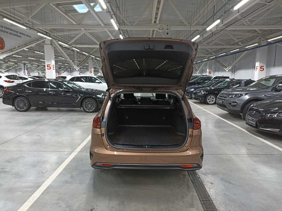 Kia Ceed, 2022 Фото №10