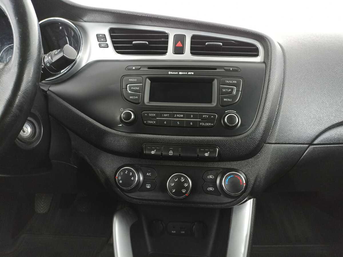 Kia Ceed, 2012 Фото №15