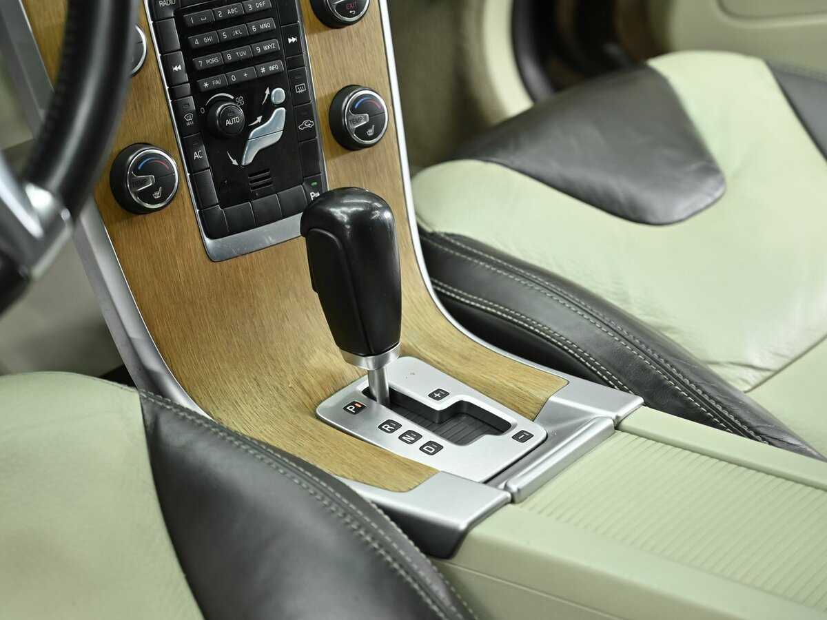 Volvo XC60, 2011 Фото №12