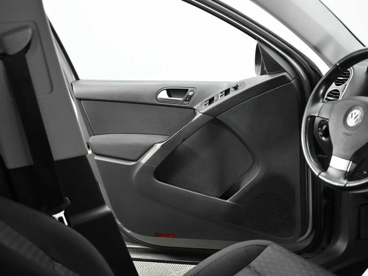 Volkswagen Tiguan, 2009 - 195 500 км. | Фото №8