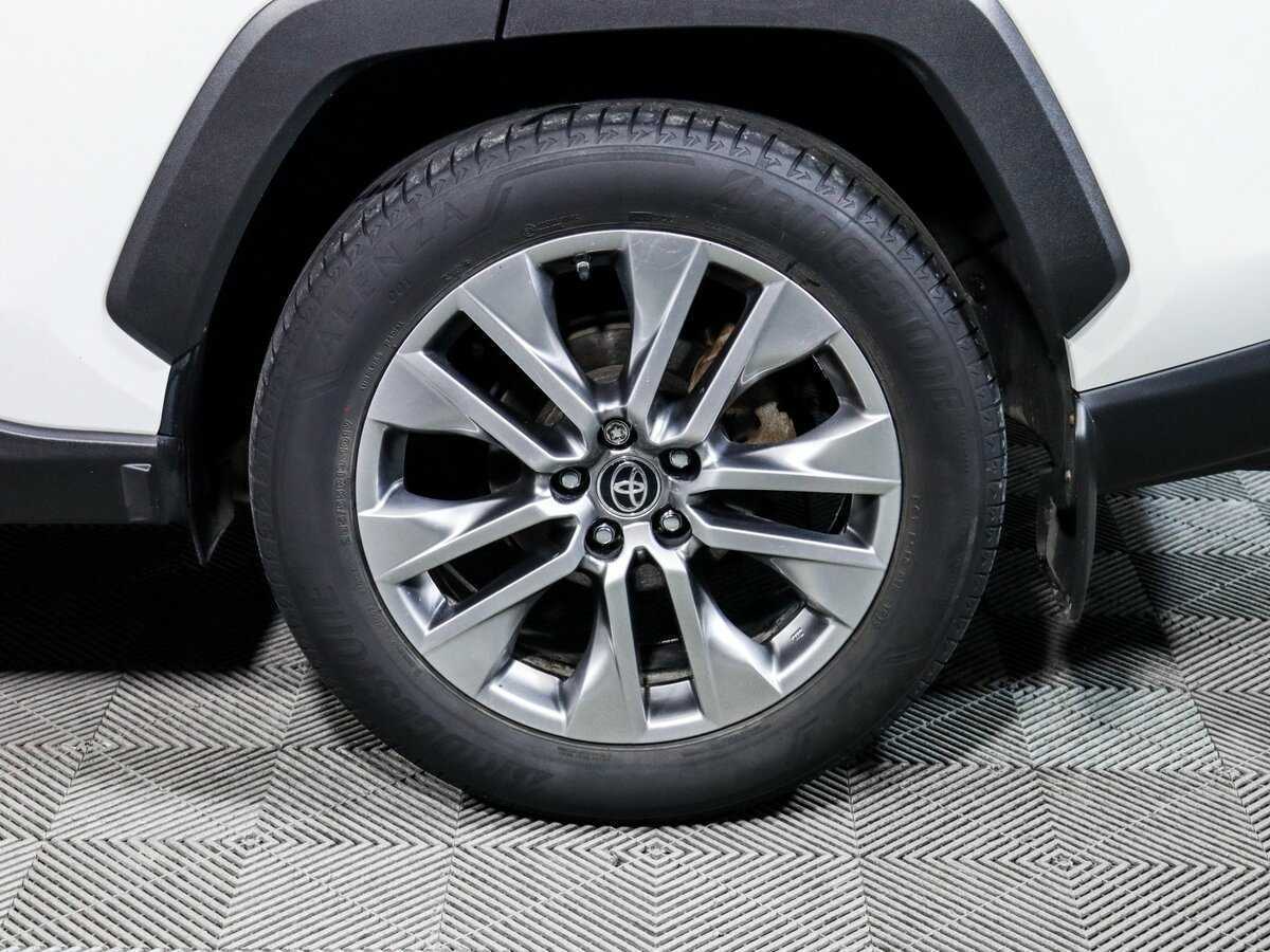 Toyota RAV4, 2019 Фото №15