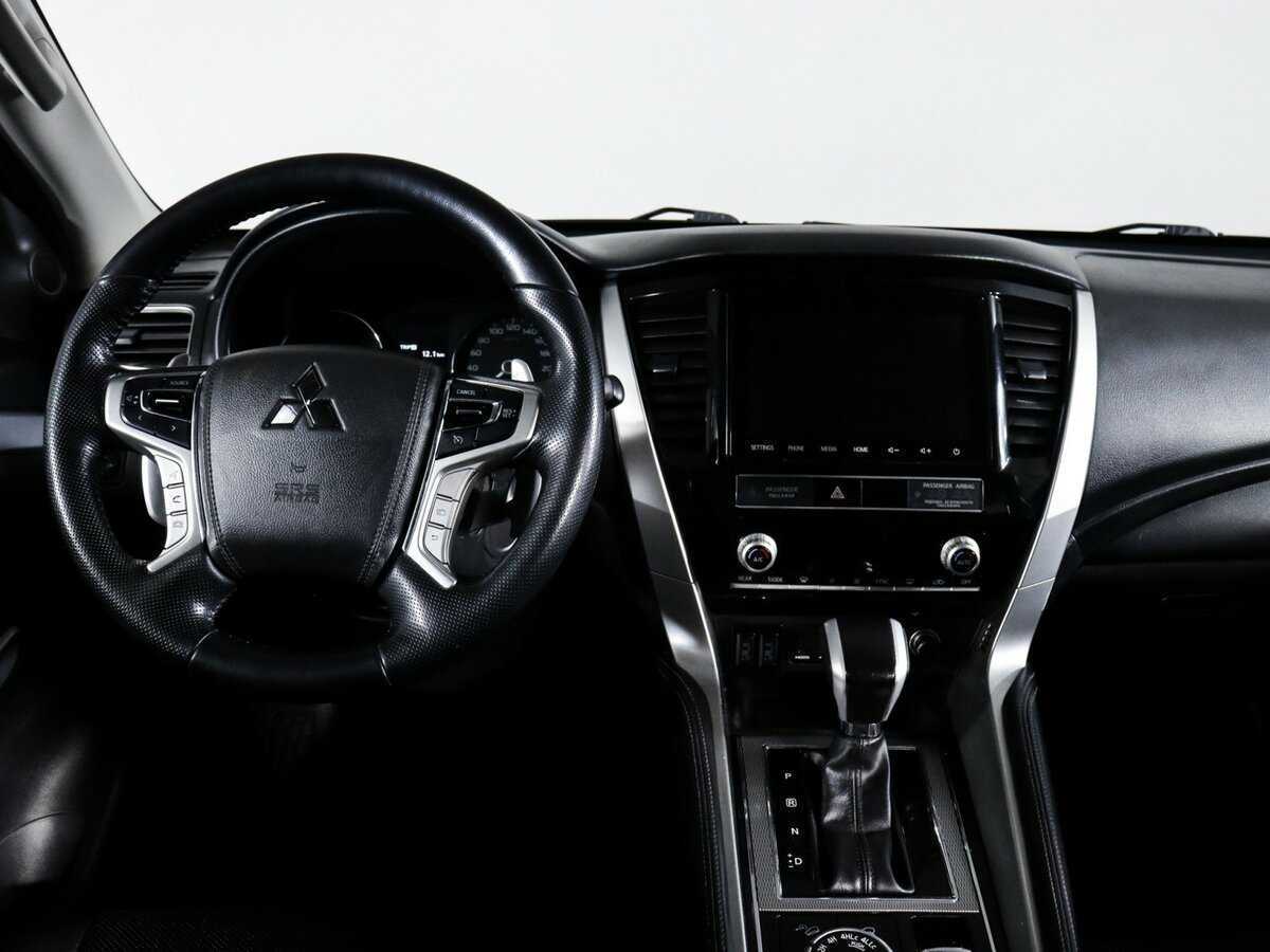 Mitsubishi Pajero Sport, 2021 Фото №12