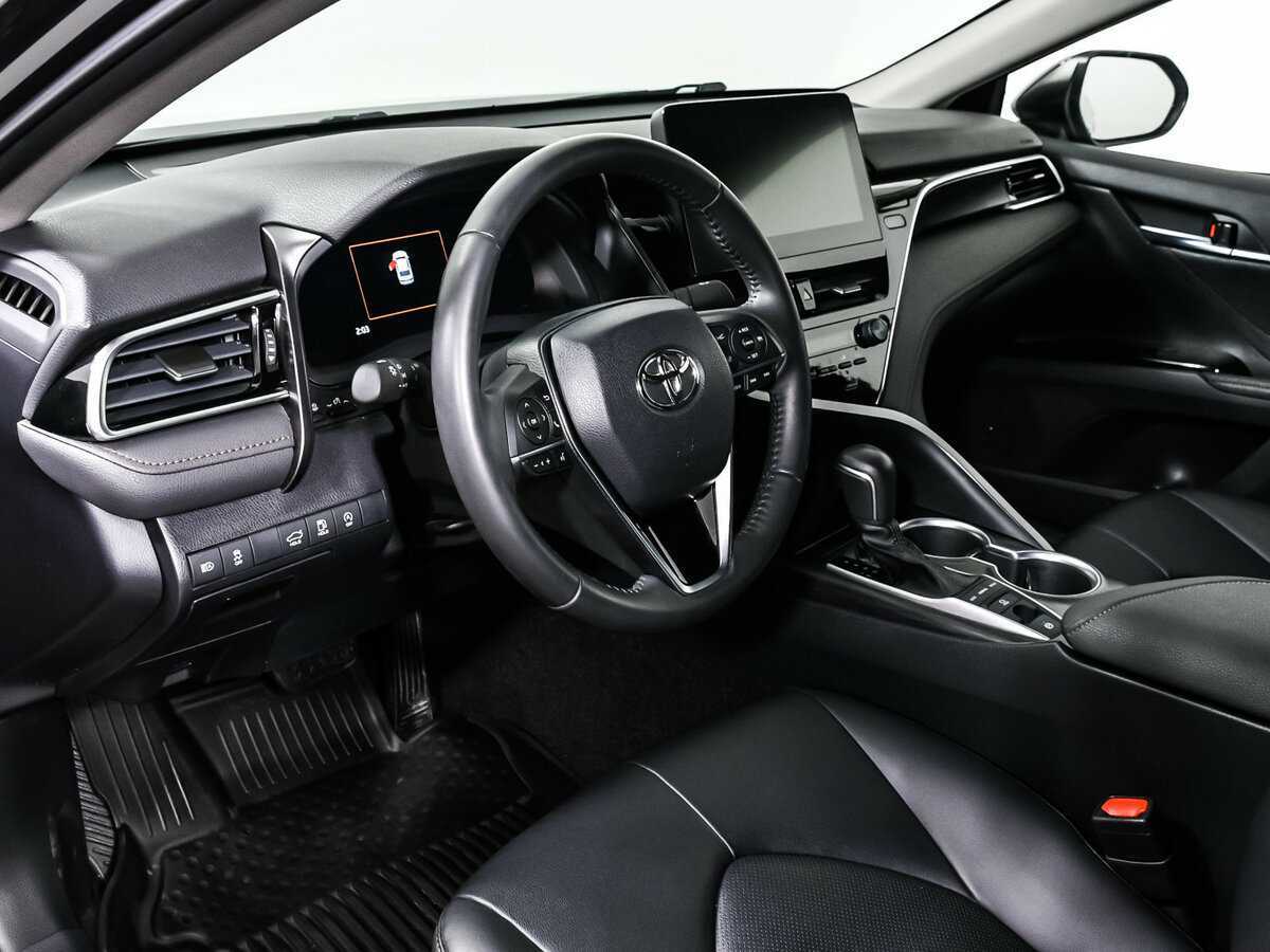 Toyota Camry, 2023 Фото №13