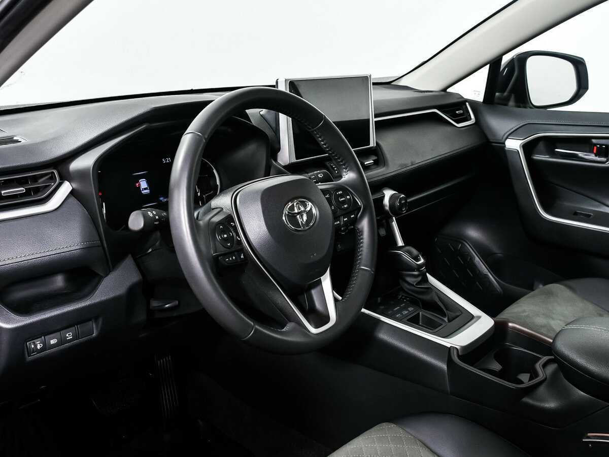 Toyota RAV4, 2023 Фото №12