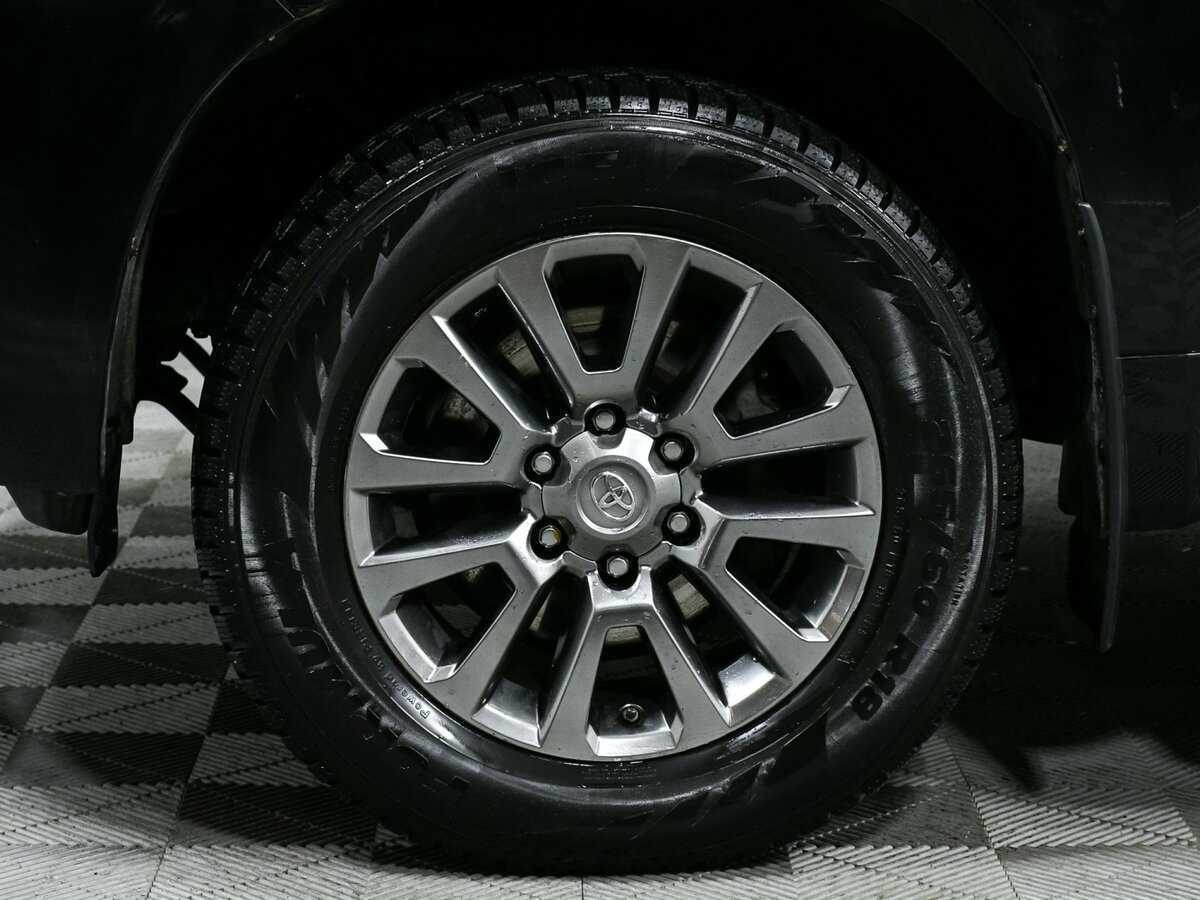 Toyota Land Cruiser Prado, 2017 Фото №12