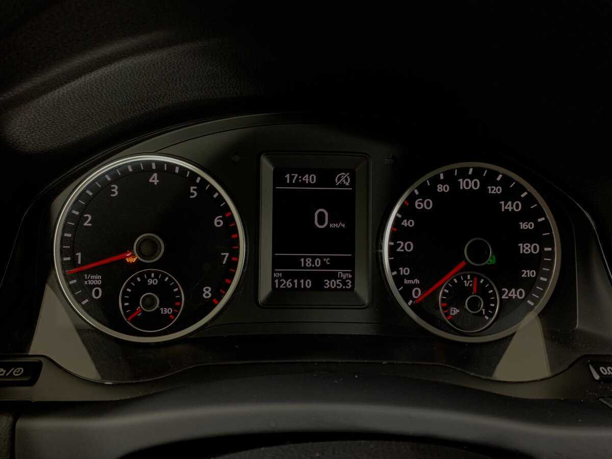 Volkswagen Tiguan, 2014 Фото №15