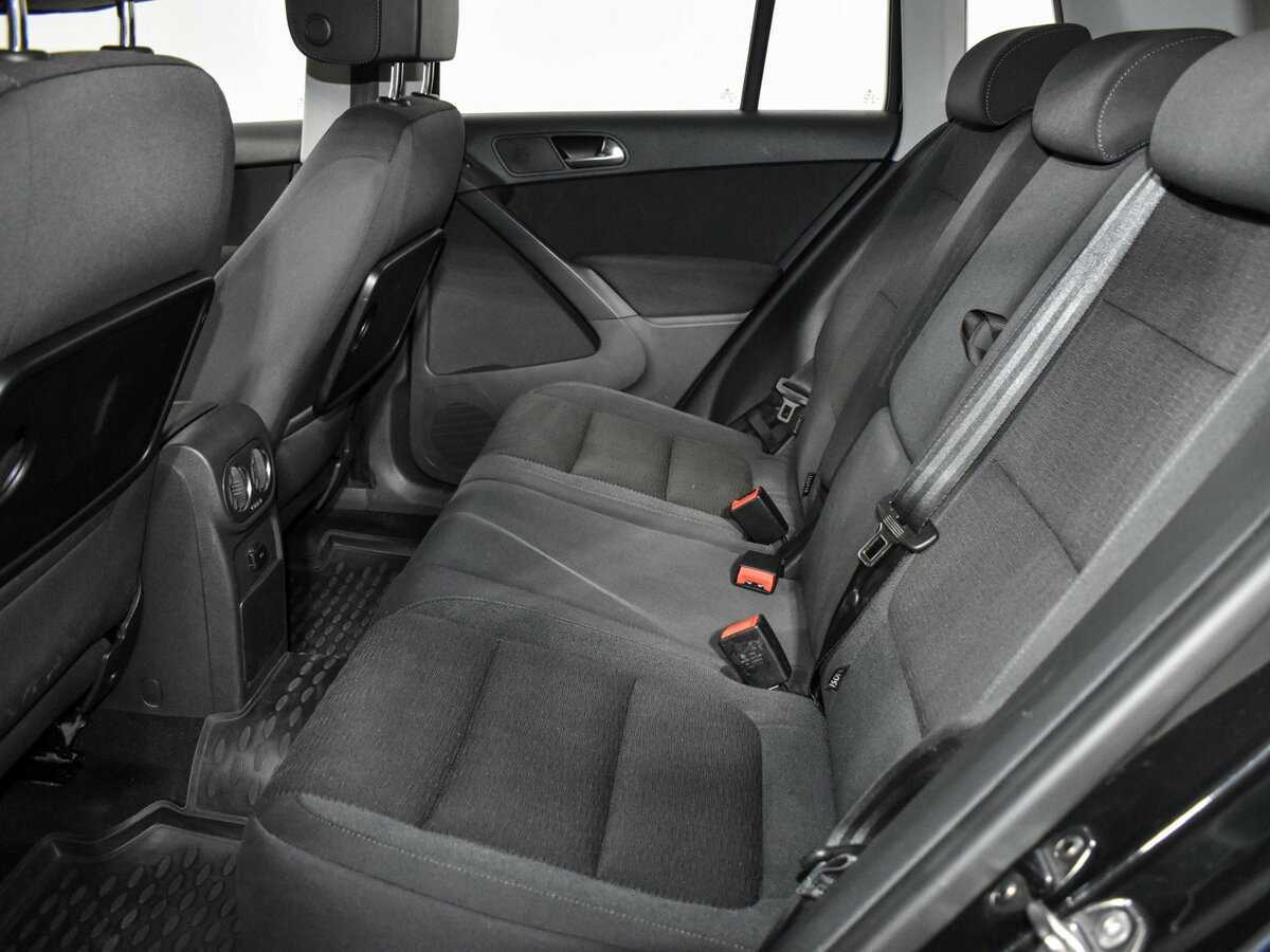 Volkswagen Tiguan, 2011 Фото №9