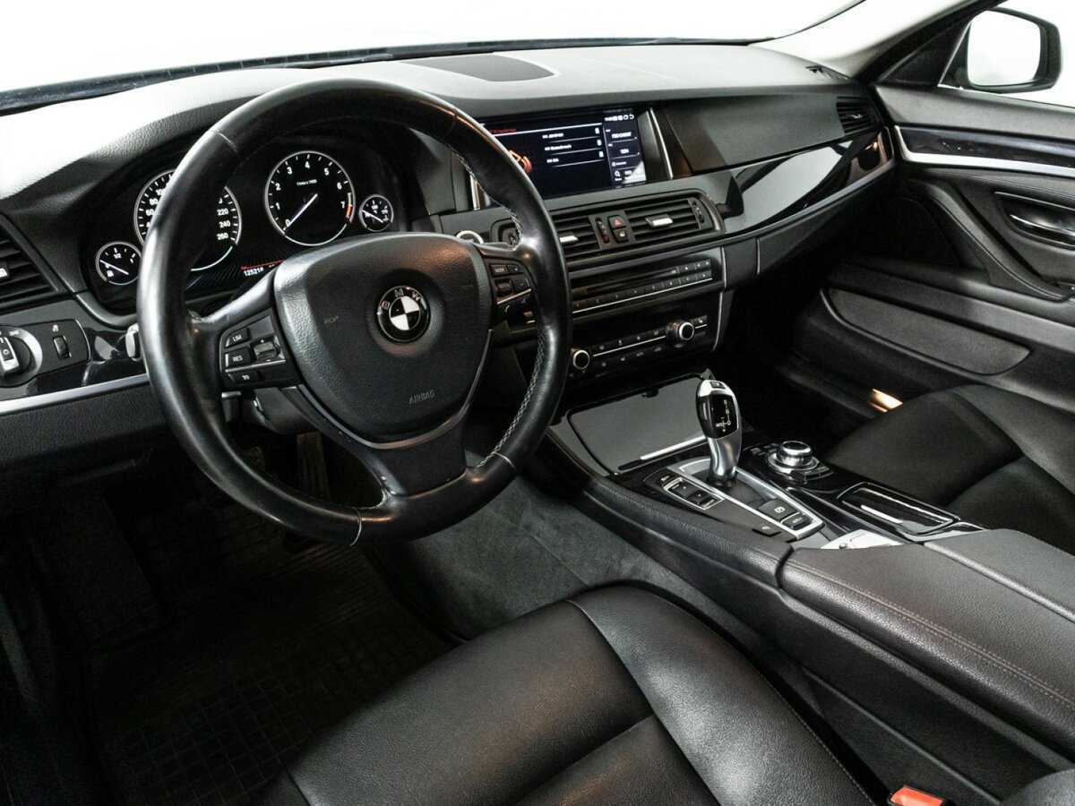 BMW 5 серии 520i, 2014 Фото №11