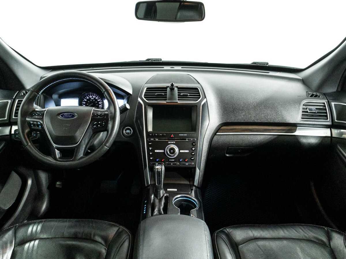 Ford Explorer, 2015 Фото №13