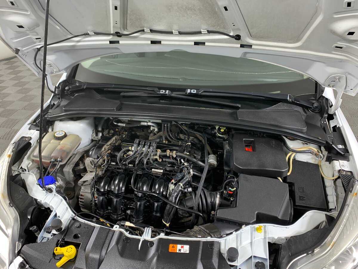 Ford Focus, 2011 Фото №11