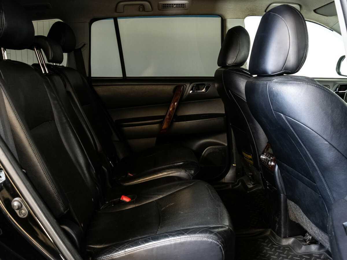 Toyota Highlander, 2011 Фото №16