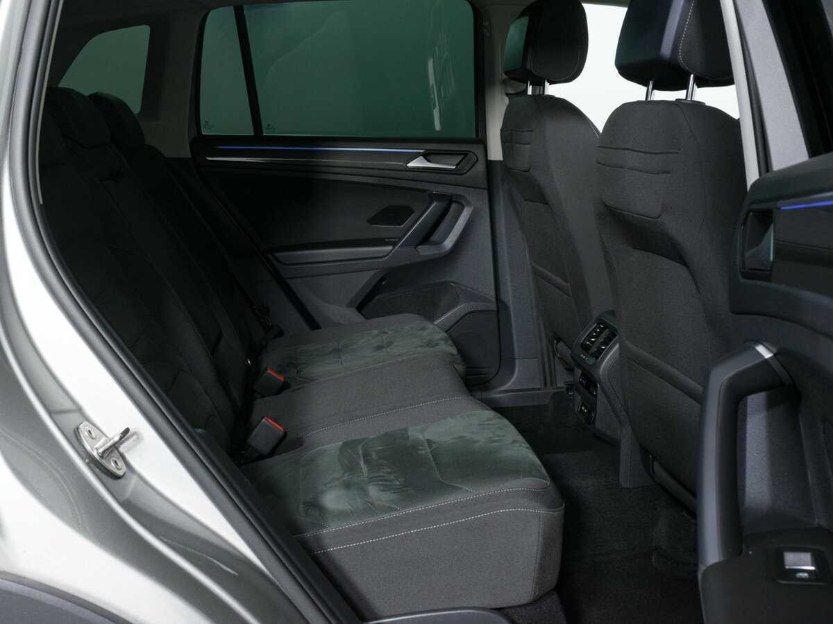 Volkswagen Tiguan, 2021 Фото №13
