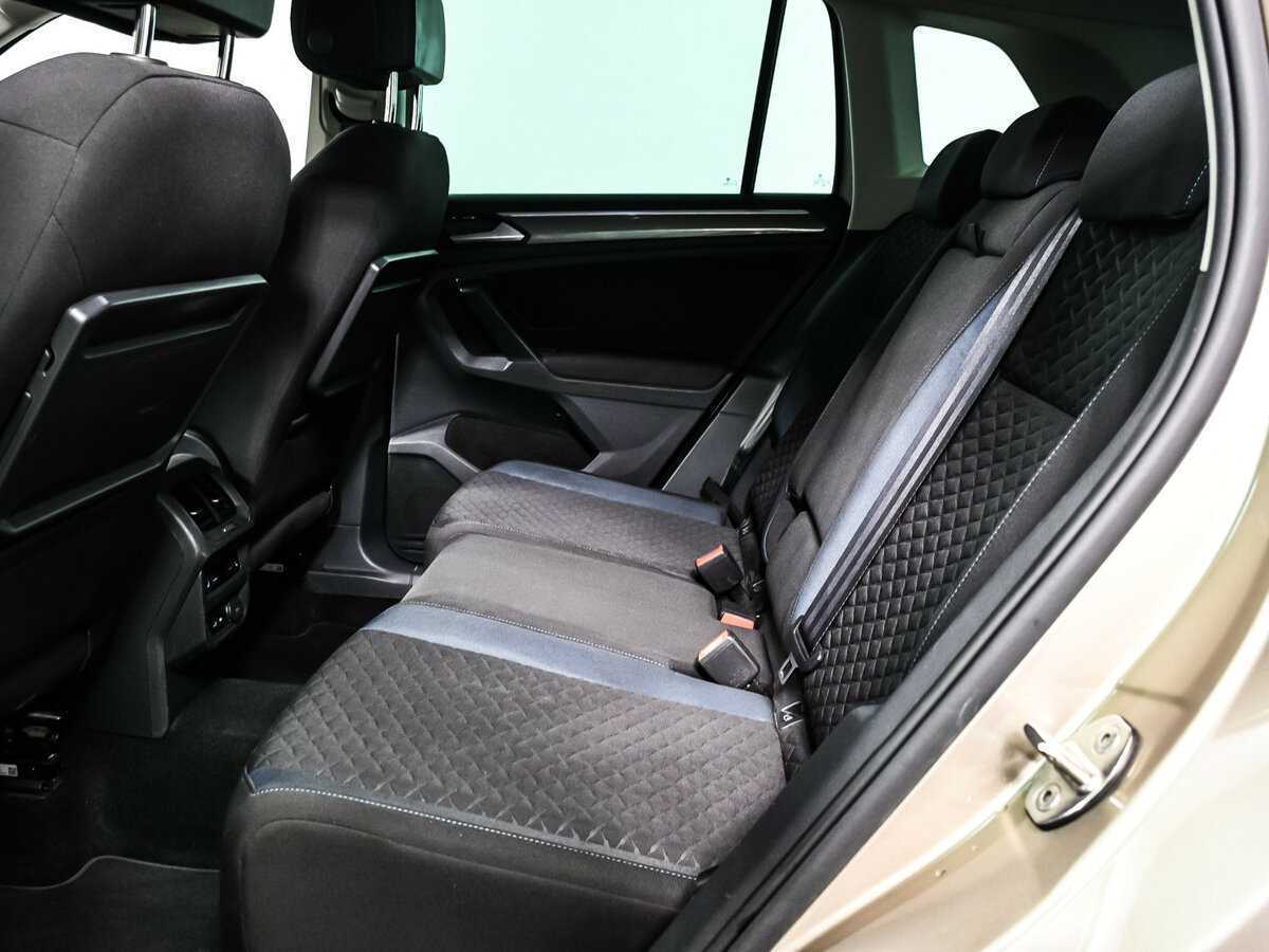 Volkswagen Tiguan, 2019 Фото №12