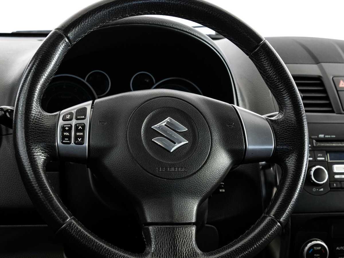 Suzuki SX4, 2011 Фото №10