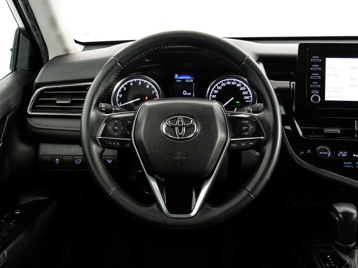 Toyota Camry, 2021 Фото №10