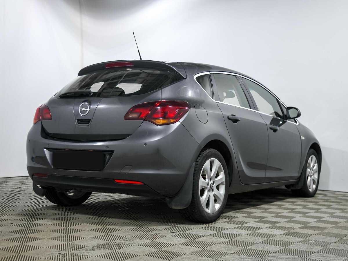 Opel Astra, 2011 - 167 768 км. | Фото №4
