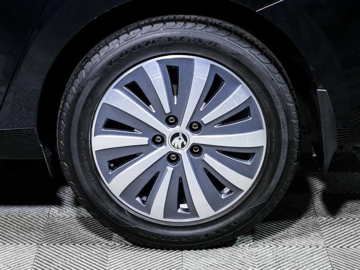 Skoda Superb, 2021 Фото №12