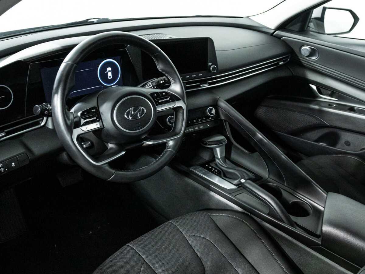 Hyundai Elantra, 2023 Фото №11