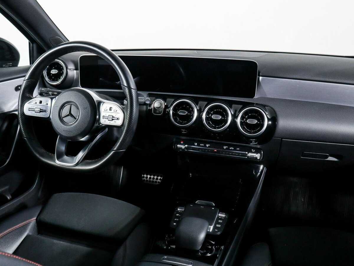 Mercedes-Benz A-Класс 200, 2020 Фото №9
