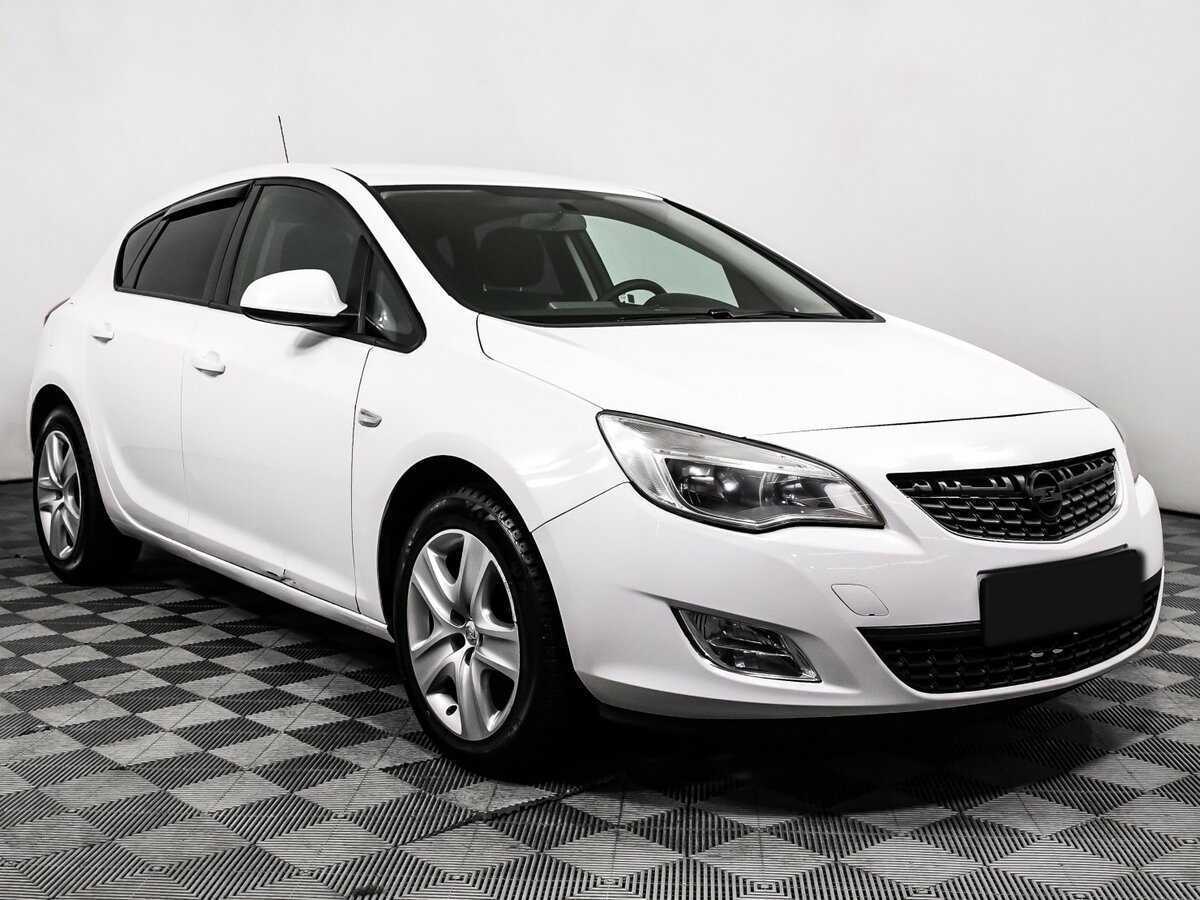 Opel Astra, 2011 - 138 440 км. | Фото №3