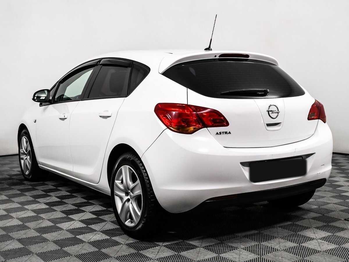 Opel Astra, 2011 - 138 440 км. | Фото №7