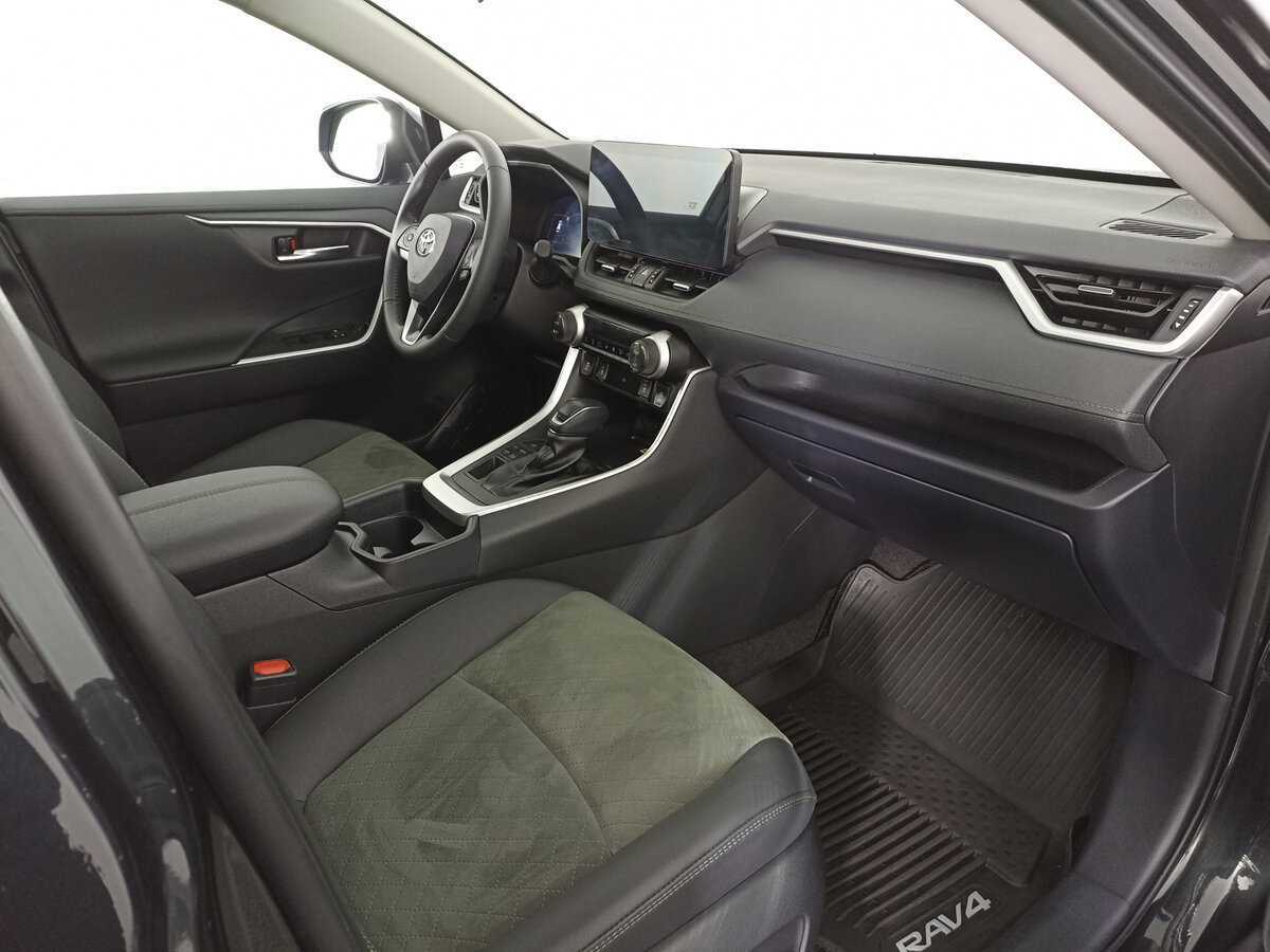 Toyota RAV4, 2023 Фото №9