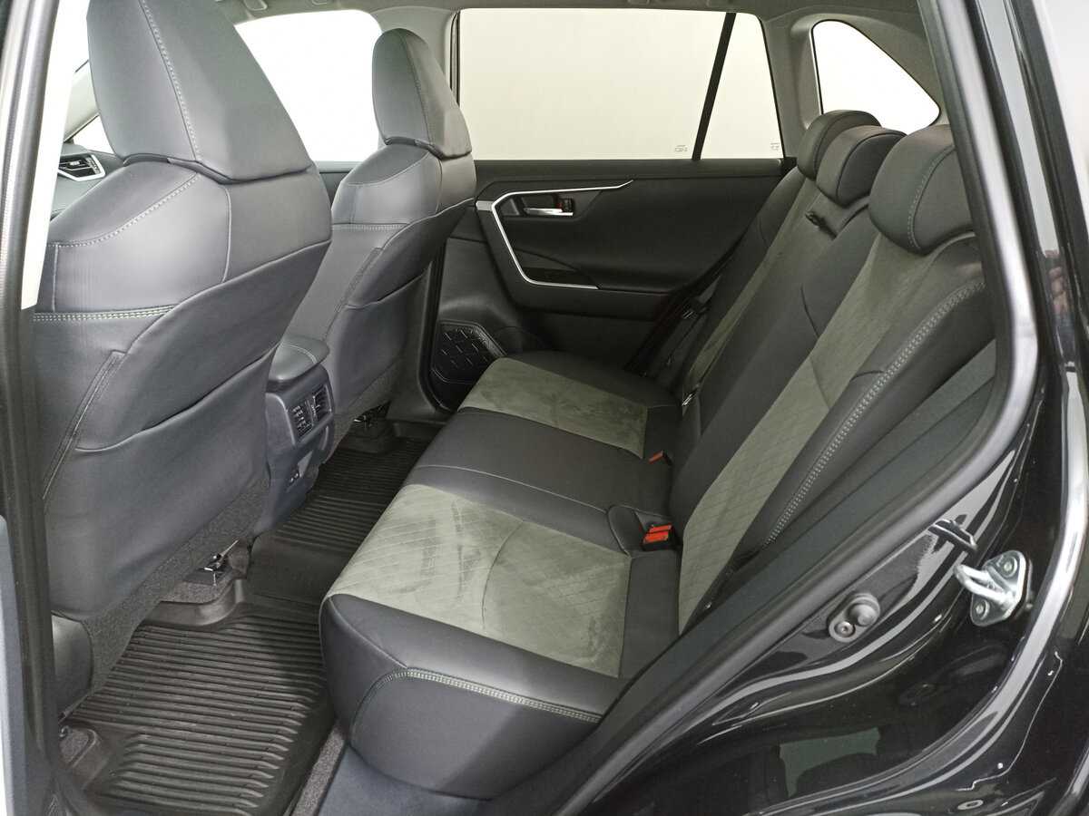 Toyota RAV4, 2023 Фото №10
