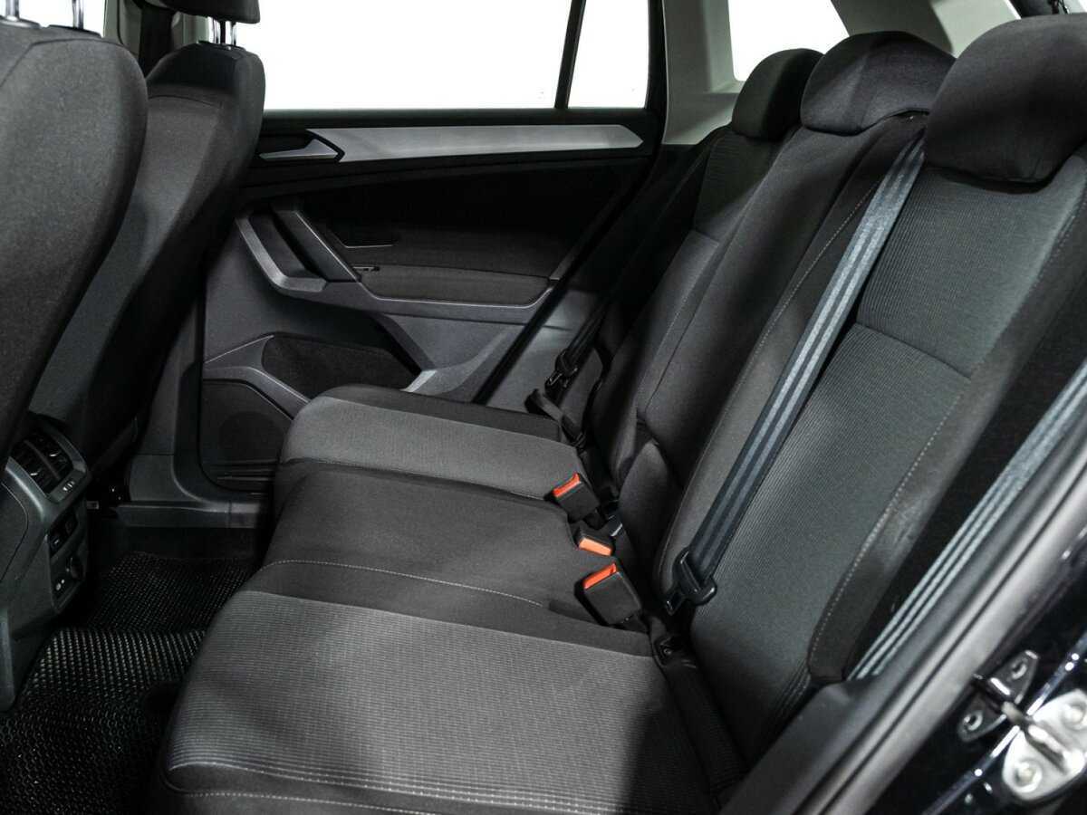 Volkswagen Tiguan, 2020 Фото №10