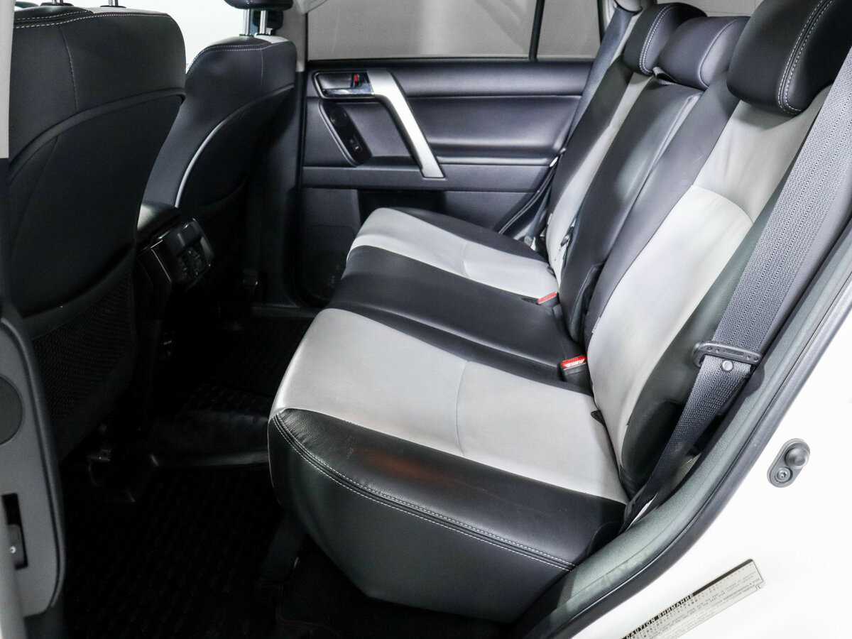 Toyota Land Cruiser Prado 5-speed, 2014 - 81 950 км. | Фото №7