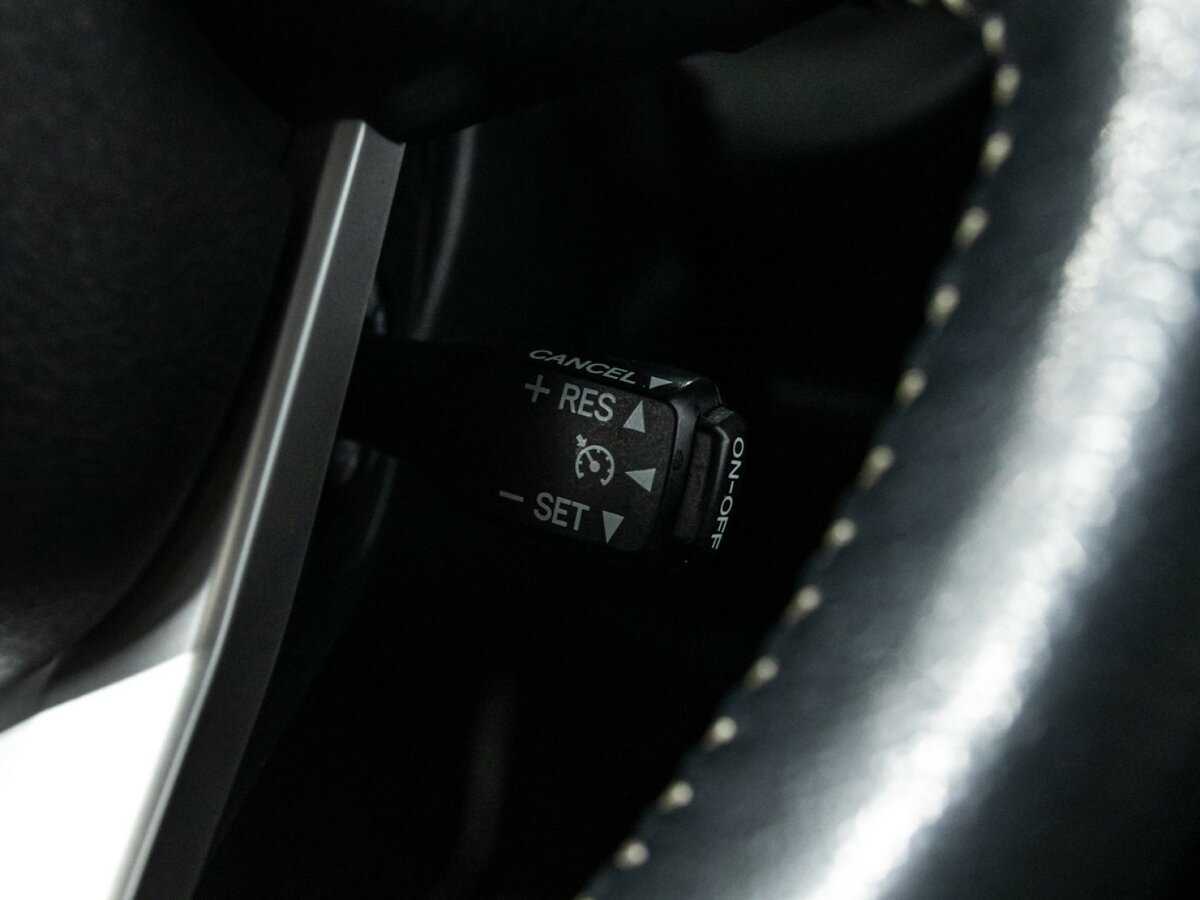 Toyota Fortuner, 2017 Фото №20