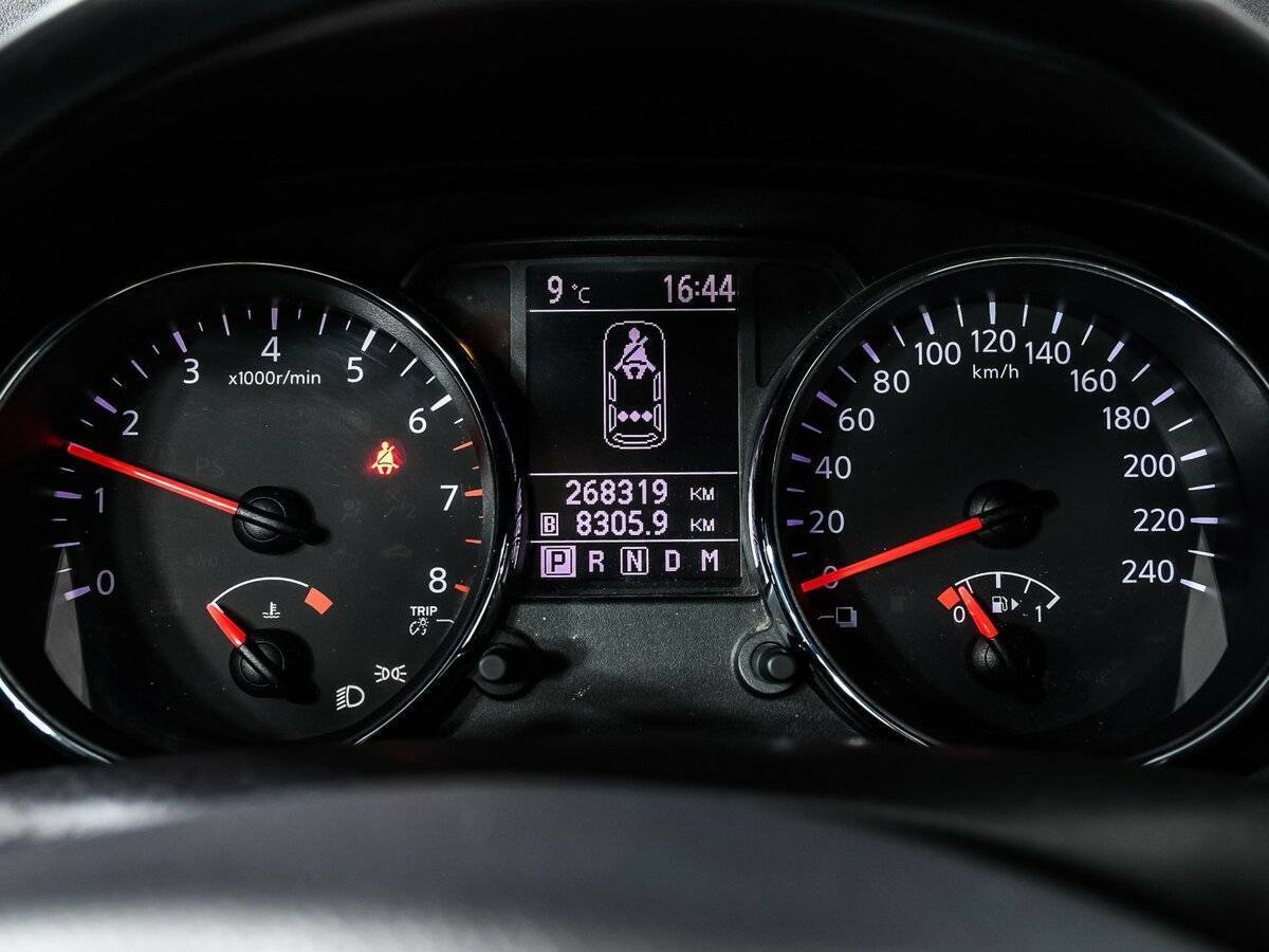 Nissan Qashqai, 2010 Фото №10