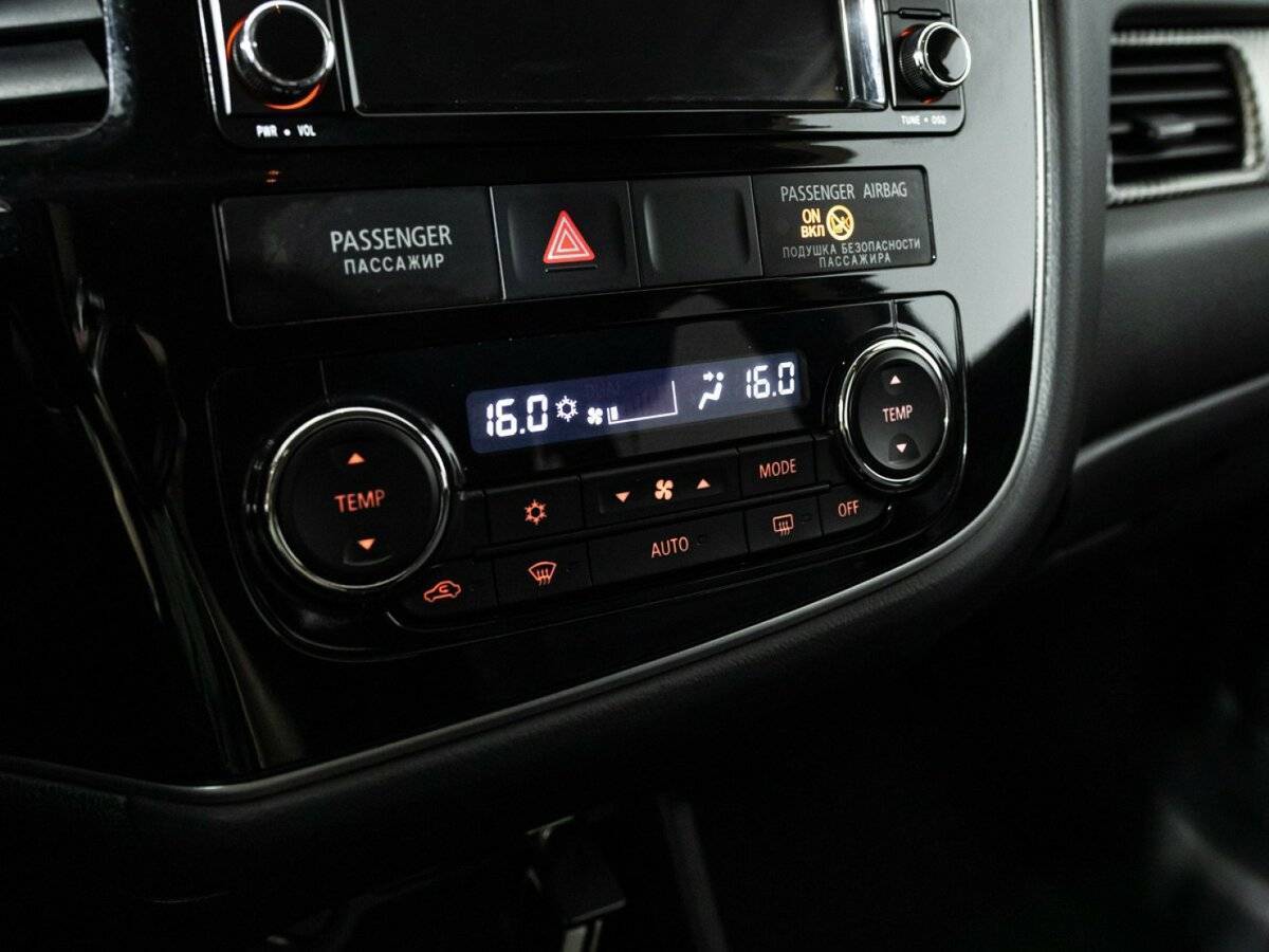 Mitsubishi Outlander, 2013 Фото №14